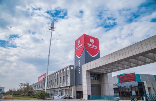 當(dāng)世友地板鋪進(jìn)“太空艙”| 民宿界的新潮流，全新的住宿體驗(yàn)